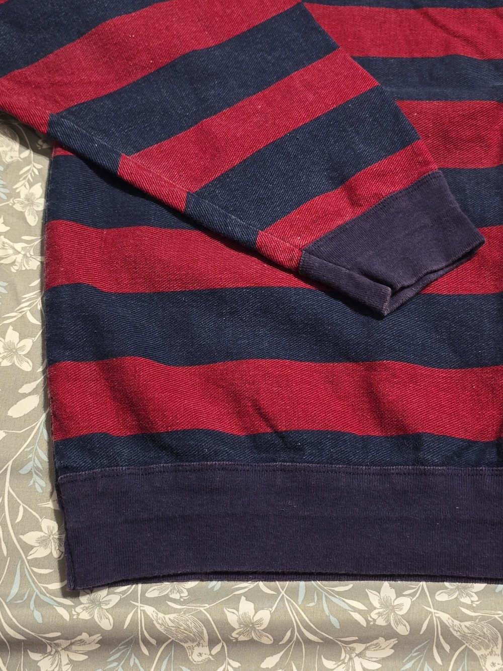 Vtg 90's Structure Active Wear Men's XL Red/Blue Crest Crewneck Sweatshirt Rugby - Picture 3 of 9